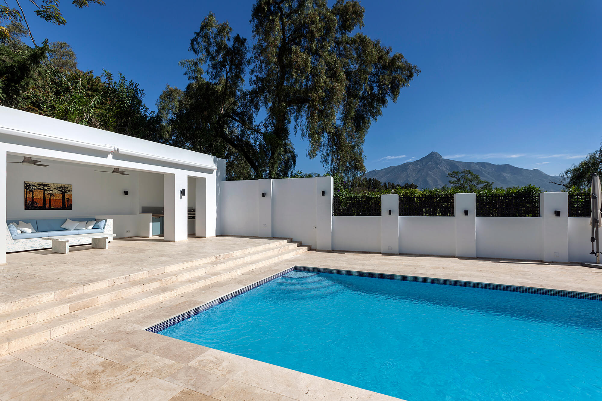 casa-baobab-las-brisas-marbella